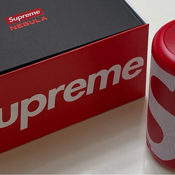 Supreme®/Anker Nebula Capsule II Projector - Picture 3 of 3